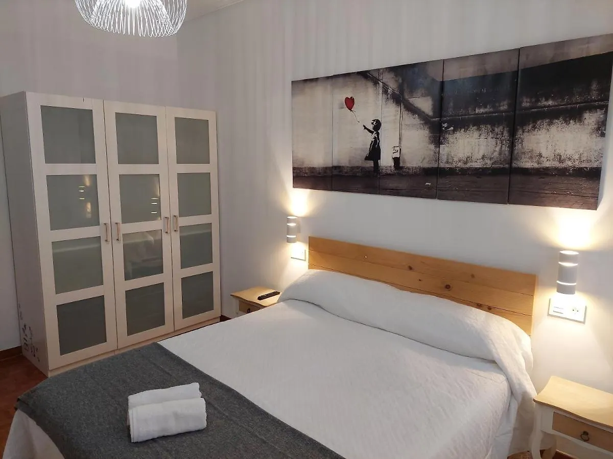 Piso Luminoso, Amplio Y Tranquilo En Casco Viejo Apartment Bilbao Spain
