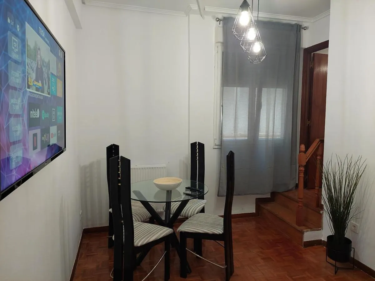 Piso Luminoso, Amplio Y Tranquilo En Casco Viejo Apartment Bilbao